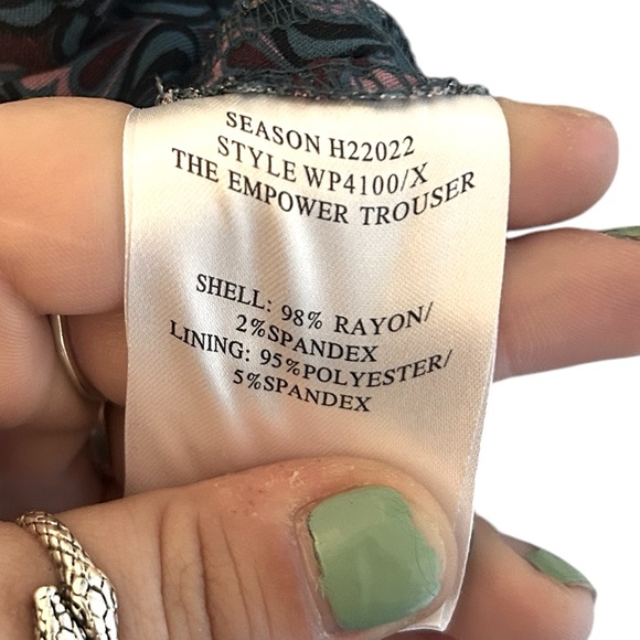 2022 Wildfang “The Empower” Suit - Picture 14 of 15